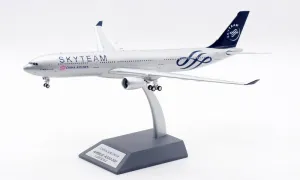 Inflight China Airlines for Airbus A330-300 B-18311 SkyTeam 1/200 Aircraft Pre-Built Model